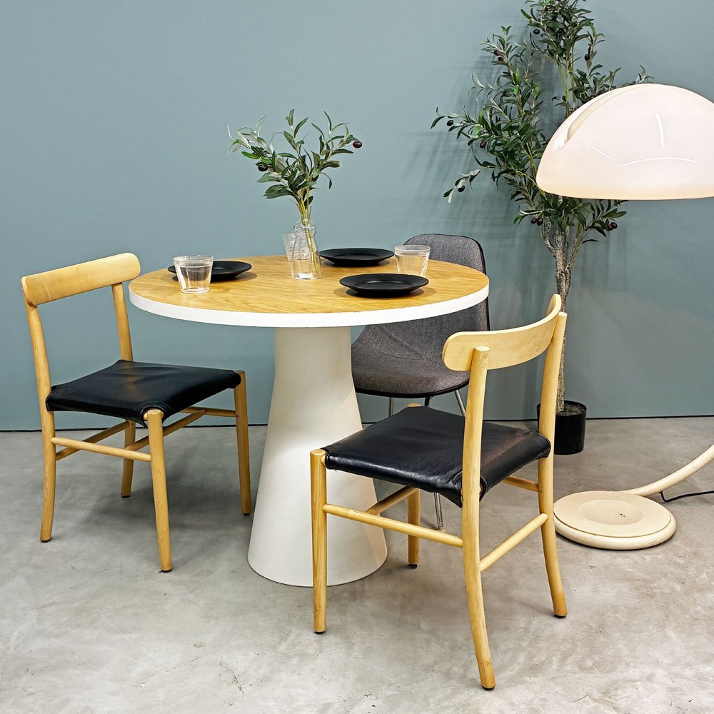 アンドリューワールド Andreu World リバーステーブル REVERSE カフェテーブル BM4520 オーク材天板 ラウンド Φ90cm 参考定価¥222,200- ◎