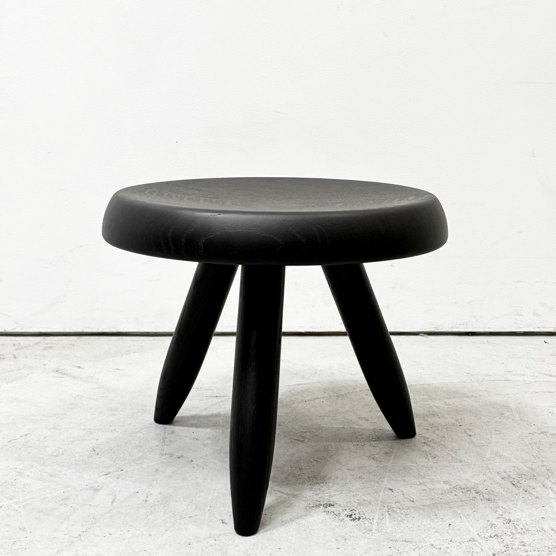 カッシーナ Cassina 524 ベルジェ スツール TABOURET BERGER オーク材