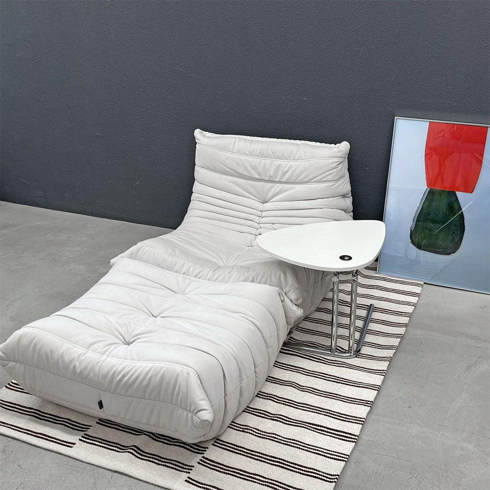 リーンロゼ ligne roset トーゴ パフ オットマン フランス家具 ウルトラスエード 美品 ミッシェルデュカロワ 〓