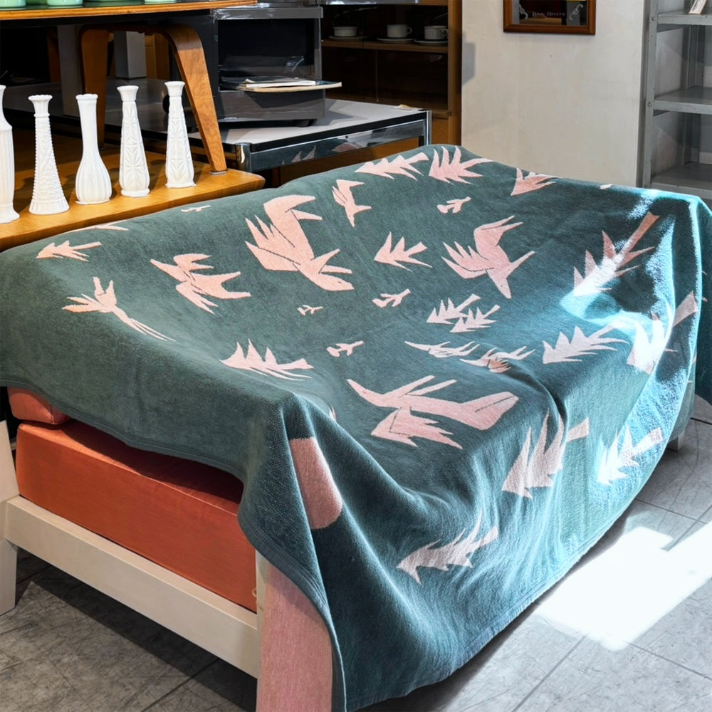 クリッパン KLIPPAN × ミナペルホネン mina perhonen シュニールコットン シングルブランケット horses go to the moon 140×180cm グリーン×ピンク ●