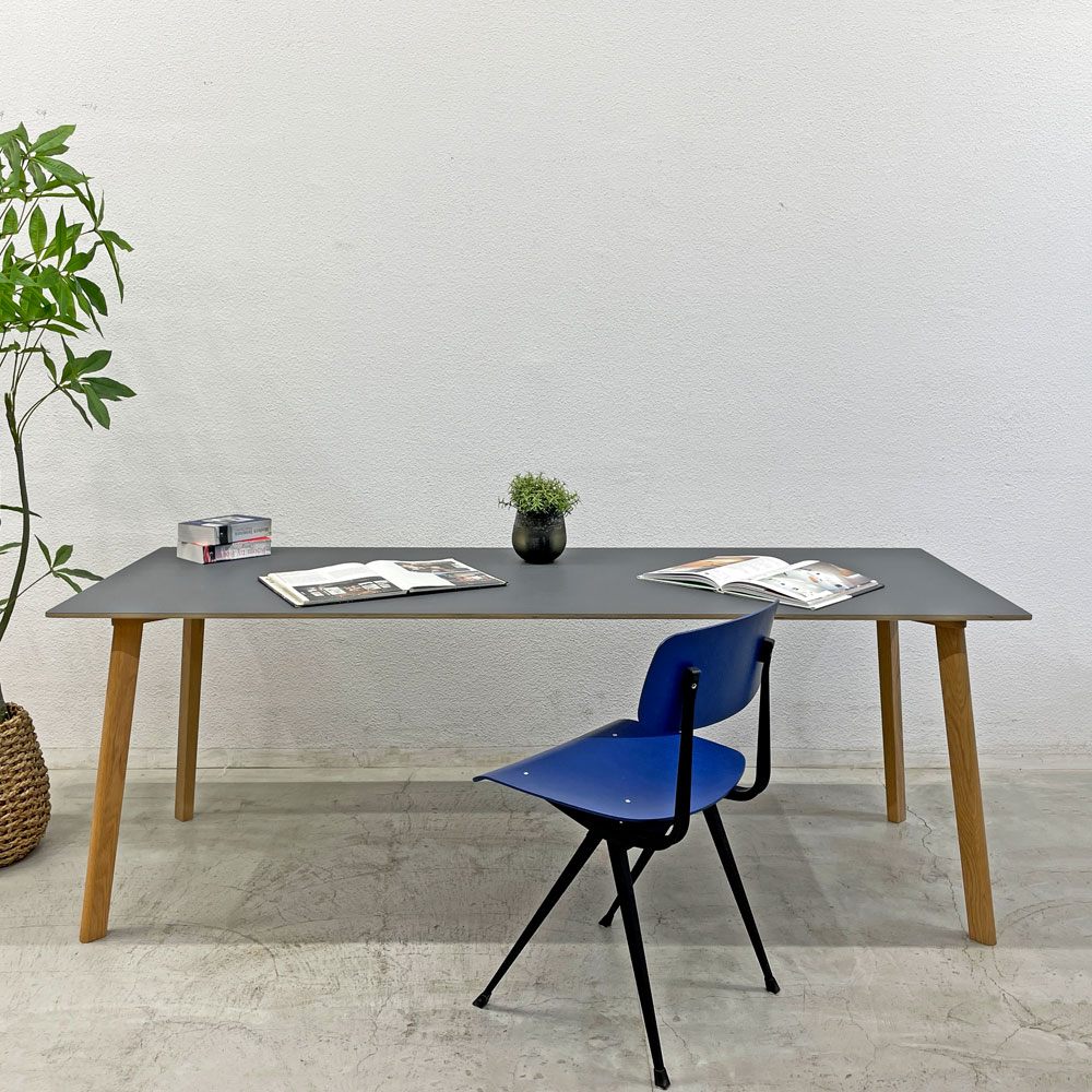 ヘイ HAY リザルトチェア RESULT CHAIR サファイアブルーxブラック脚 オーク材×スチール フリソ・クラマー Friso Kramer 定価64,900円 〓