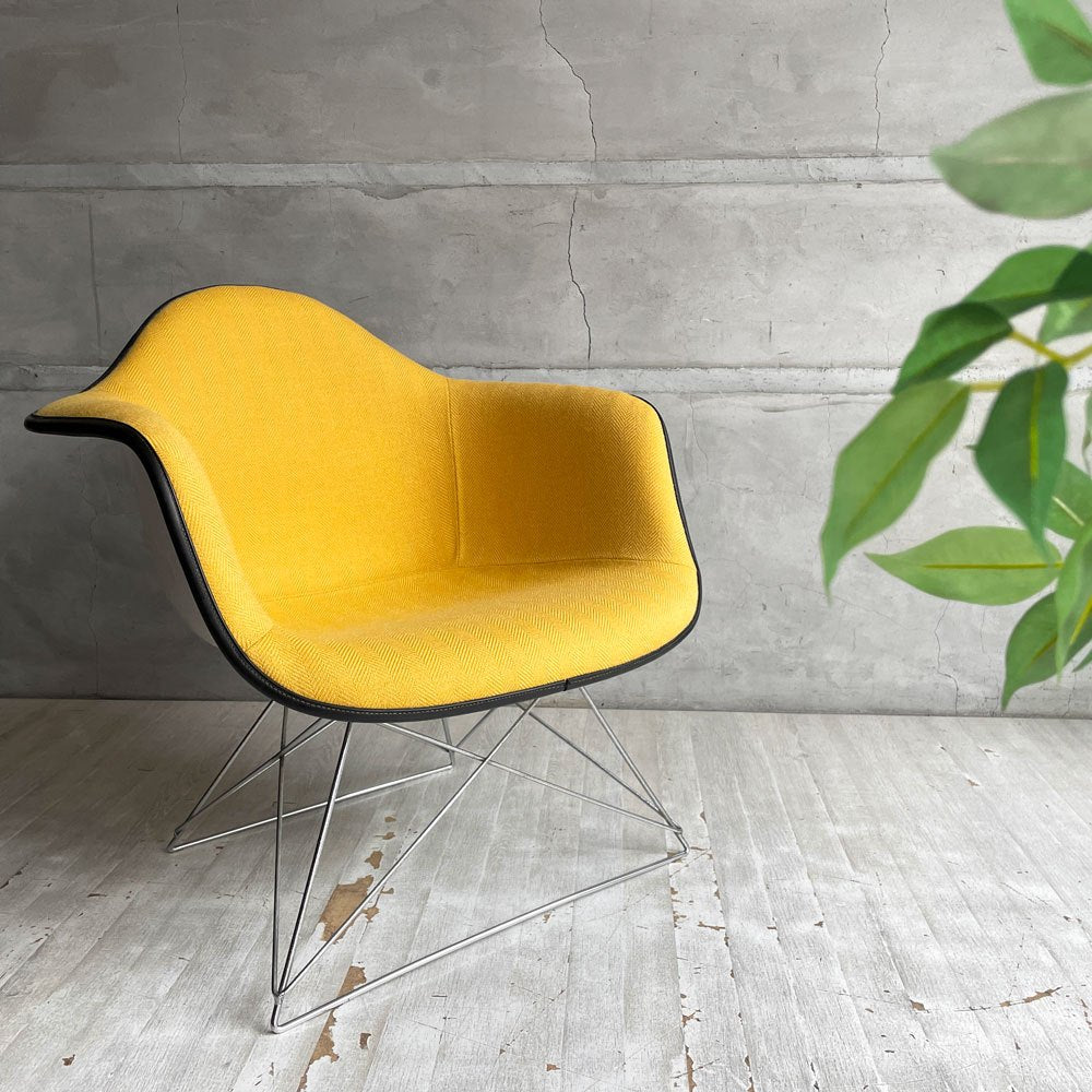 ハーマンミラー Herman Miller アームシェルチェア モダンファニチャーセールス FRP アプホルスター キャッツクレイドル イームズ ビンテージ ファブリック張り替え済み ♪