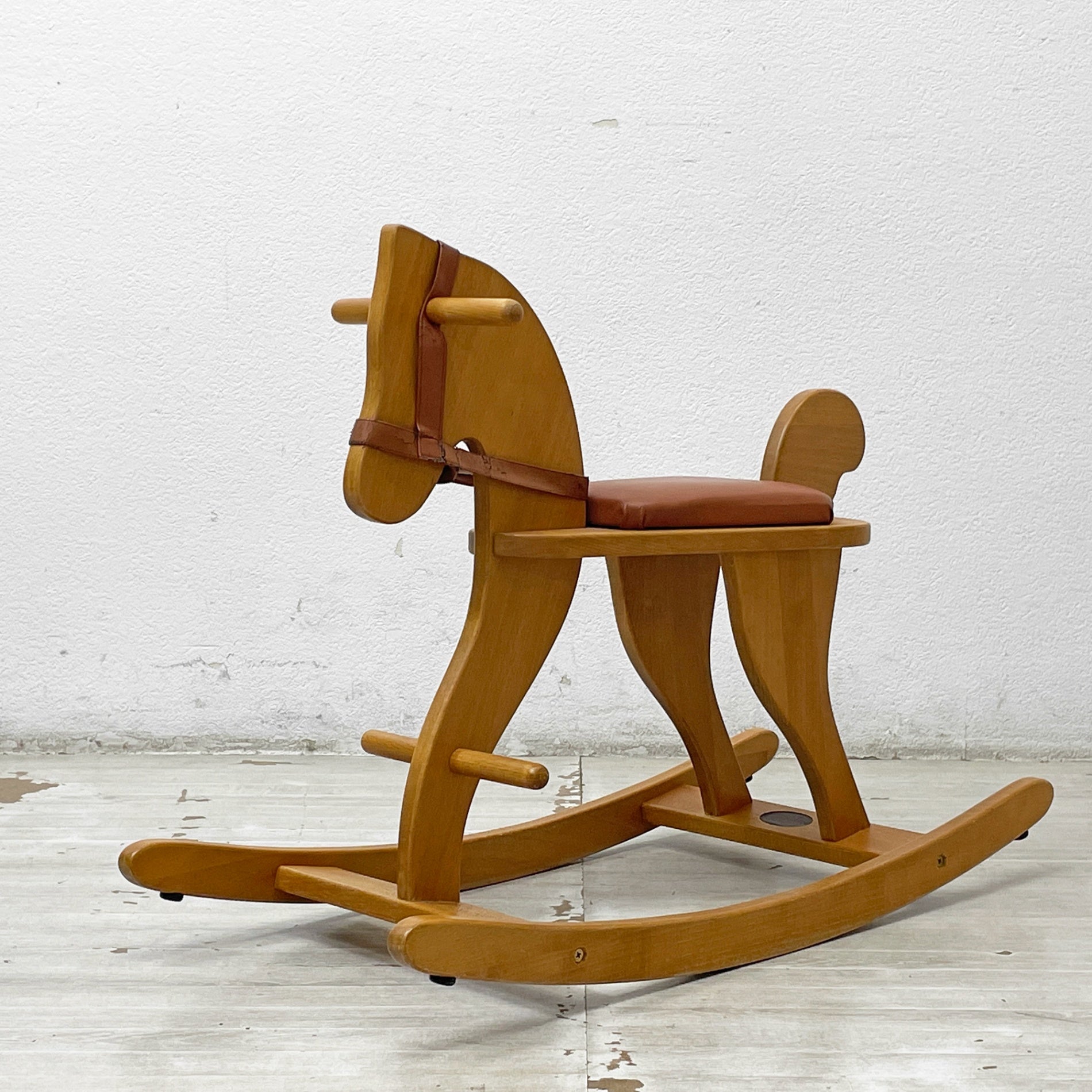 ムーラン・ロティ Moulin Roty ロッキングホース 木馬 ムーラン・ロティ Moulin Roty ロッキングホース 木馬