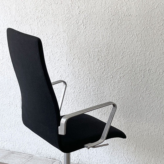 フリッツハンセン Fritz Hansen オックスフォード OXFORD チェア アームチェア ハイバック キャスター 昇降機能 ブラック アルネ・ヤコブセン 2008年製 ◇