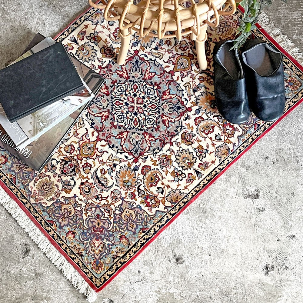 ライオンラグス LION RUGS イスファハン Esfahan ペルシャ絨毯 ラグ カーペット 90cm×65cm ウール タグ付 イラン ■