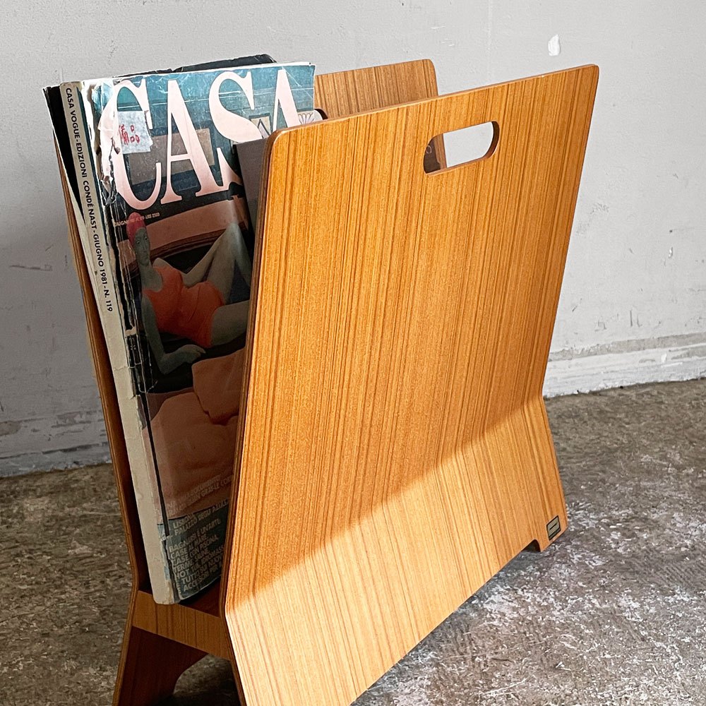サイトーウッド SAITO WOOD プライウッド マガジンラック チークグレイン アユース材 ハンドル付き W44cm 廃番モデル ■