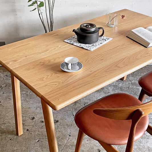 アクタス ACTUS スープ SOUP ダイニングテーブル Aレッグ オーク無垢材 クリアオイル塗装 ナチュラル W140cm 定価¥148,500- ■