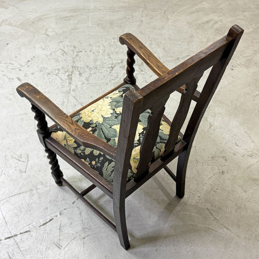 UKビンテージ オーク材 アームチェア ダイニングチェア ツイストレッグ ウッドターニング フラワーモチーフ 菜の花 英国家具 アンティーク ●