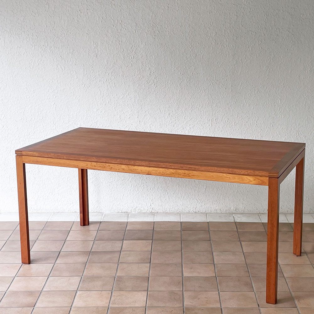 ソボーモブラー soborg mobler ダイニングテーブル マホガニー材