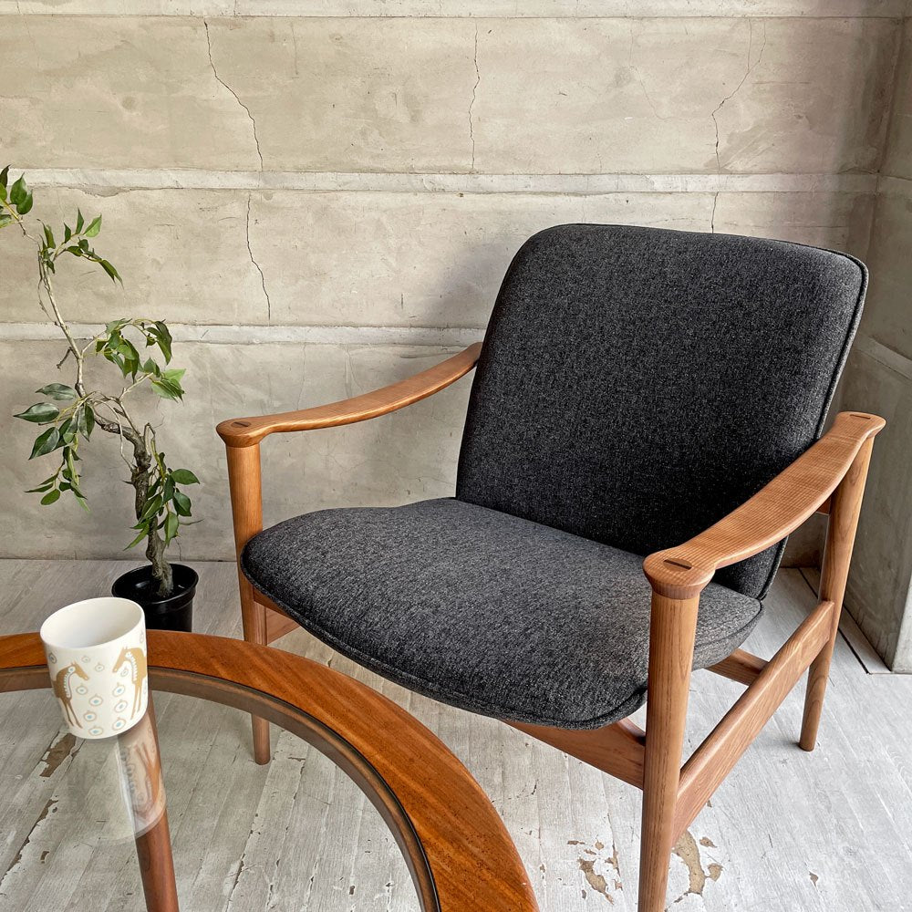 クラッシュゲート CRASH GATE ノル NOR マルコ MARCO ラウンジチェア 関家具 北欧 モダン 展示未使用品 定価¥77,000-♪