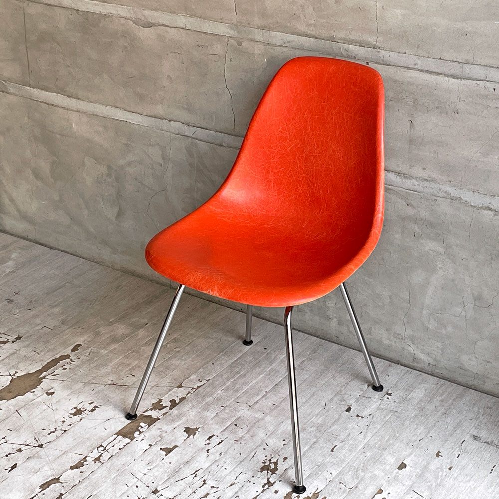 ハーマンミラー Herman Miller サイドシェルチェア 現行 FRP Hベース オレンジ イームズ ミッドセンチュリー ♪