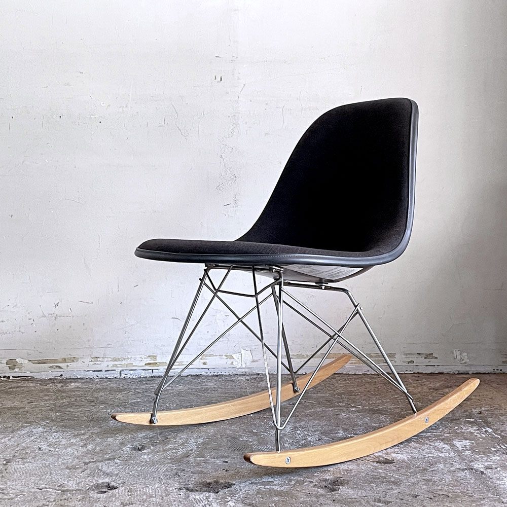 ハーマンミラー Herman Miller 3ndビンテージ サイドシェルチェア FRP製 アプホルスター ファブリック ブラック ロッカー –  TOKYO RECYCLE imption