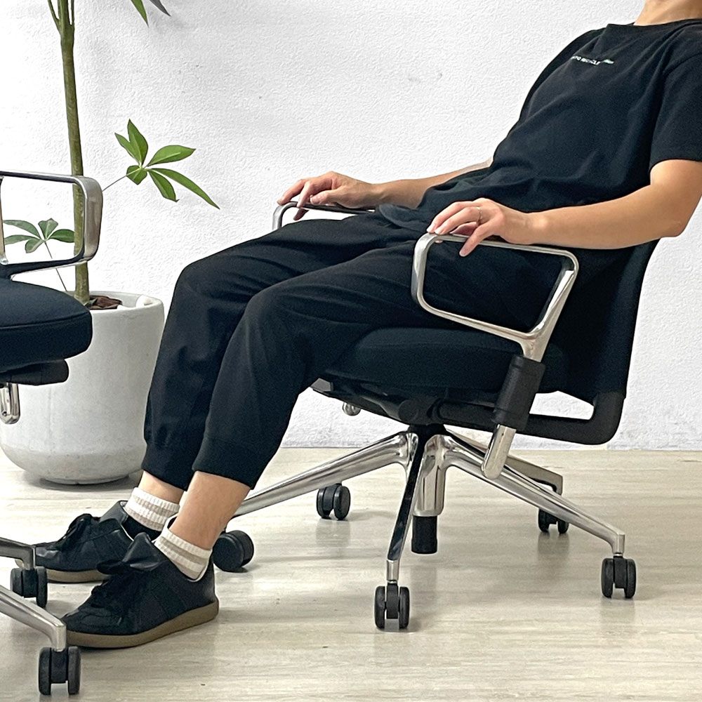 ヴィトラ vitra IDトリム ID Trim リングアーム オフィスチェア ハイバック アントニオ・チッテリオ 定価¥196,900- B ●