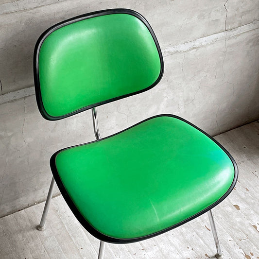 ハーマンミラー Herman Miller ツーピースプラスチックチェア Two Piece Plastic Chair DCM グリーン ブラック PVCレザー ビンテージ イームズ 希少 ♪