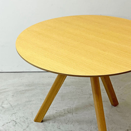 ヘイ HAY CPH 20 ラウンドテーブル ダイニングテーブル Φ90cm オーク材 木天板 ウォーターラッカー ロナン&エルワン・ブルレック デンマーク 北欧家具 定価¥181,500- ●