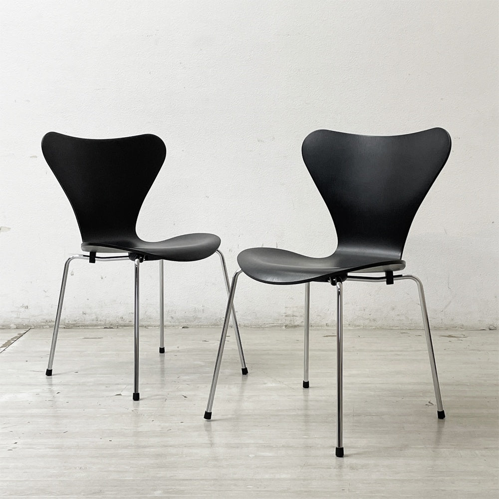 フリッツハンセン Fritz Hansen セブンチェア ダイニングチェア カラードアッシュ ブラック アルネ・ヤコブセン 北欧 デンマーク 定価75,680円 美品 A ●