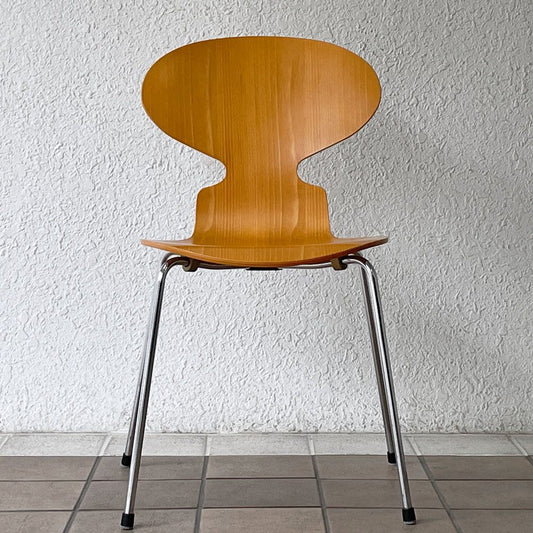 フリッツハンセン Fritz Hansen アントチェア 4本脚 ナチュラルビーチ ラッカー アルネ・ヤコブセン 北欧家具 E ◇