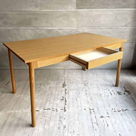 イデー IDEE スティルト テーブル STILT TABLE 1400 ナチュラル デスク ダイニングテーブル オーク材 マリナ・ボーティエ Marina Bautier 参考定価 ¥109,900- ♪