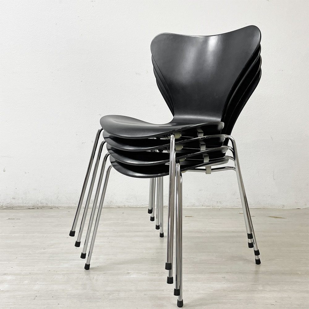 フリッツハンセン Fritz Hansen 3107 セブンチェア ラッカー ブラック スタッキング アルネ・ヤコブセン デンマーク 北欧家具 C ●