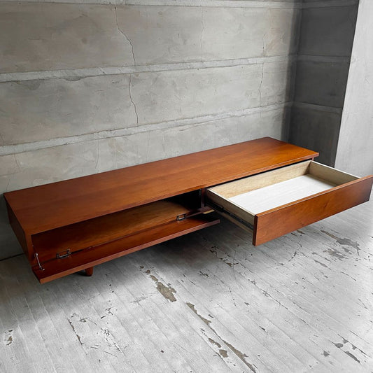 アクメファニチャー ACME Furniture トラッセル TRESTLES TV BOARD LOW テレビボード AVボード ウォールナット材 フラップ扉 抽斗1杯 ♪