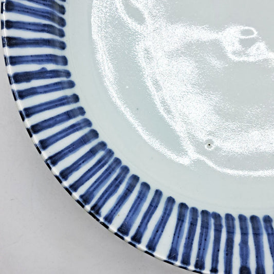 山口利枝 大皿 十草模様 半磁器 呉須 染付 Φ26.5 現代作家 ●