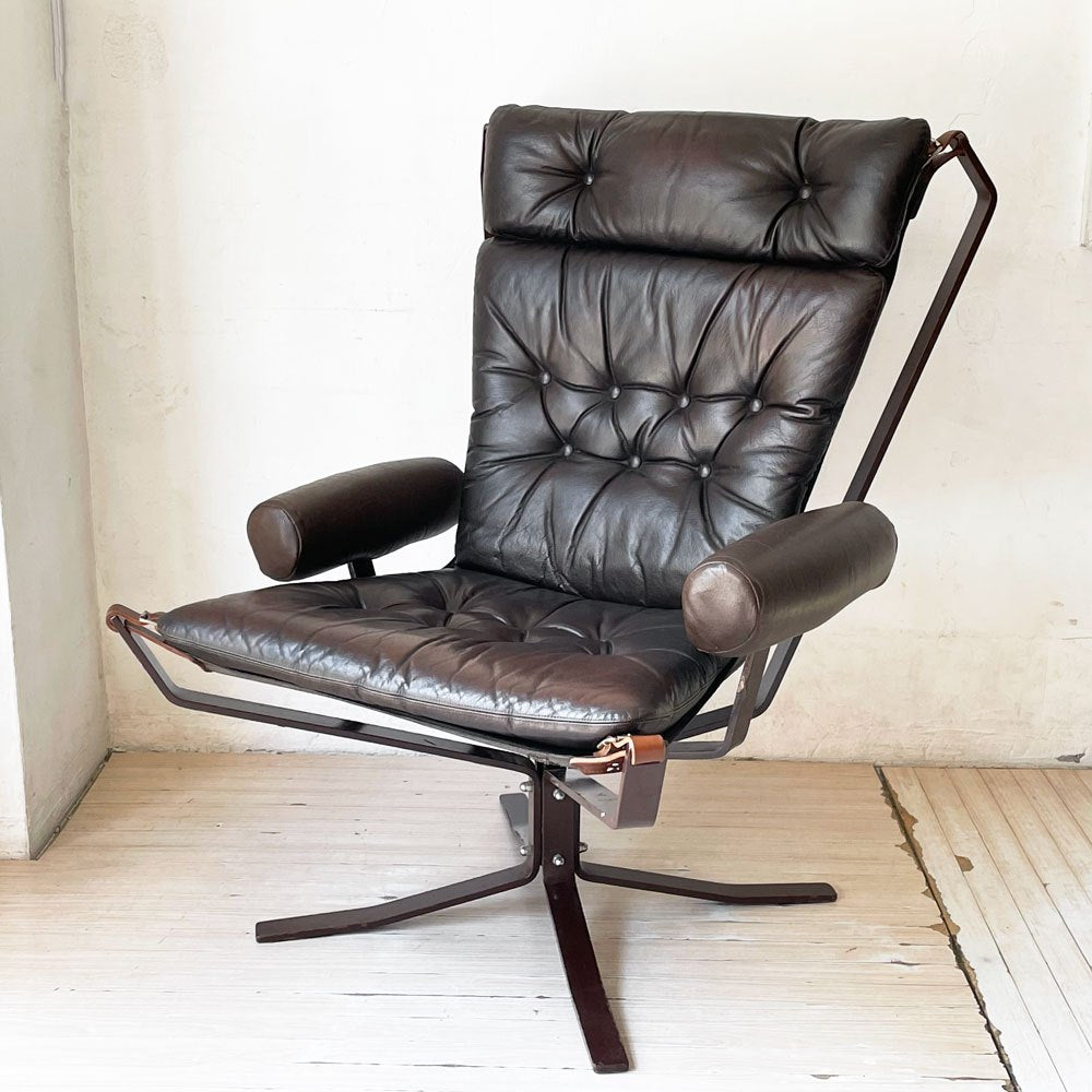 バットネ VATNE ファルコンチェア Falcon Chair ハイバック アーム付き