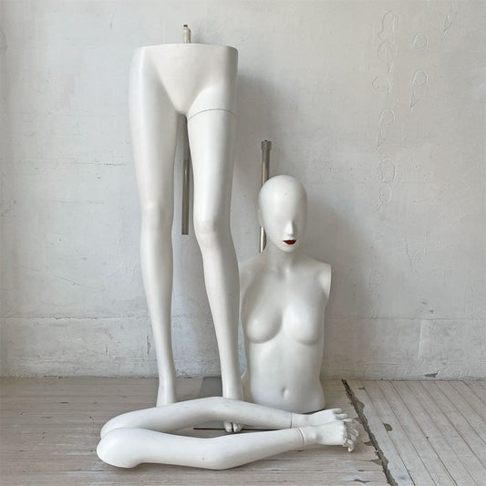 レディース トルソー 全身腰受けリアルマネキン ポーズあり 分解可能 店舗什器 ★