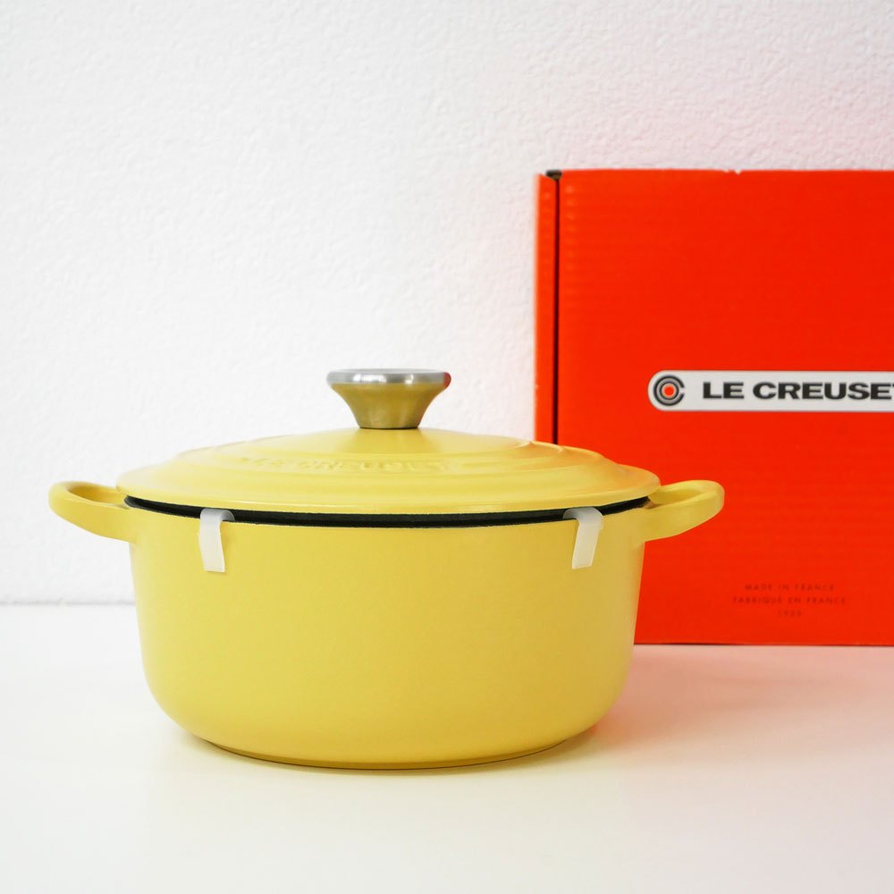 ルクルーゼ LE CREUSET ココットロンド ミモザ イエロー 廃番カラー Φ20cm 2.4L 両手鍋 箱付 フランス 参考定価￥33 –  TOKYO RECYCLE imption