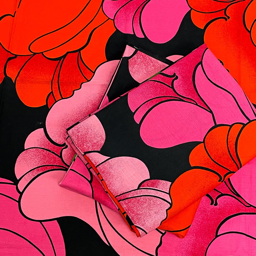 PMK Finland ビッグフラワー Big Flower 生地 ファブリック 133×200cm フィンレイソン Finlayson フィンランドビンテージ A ●