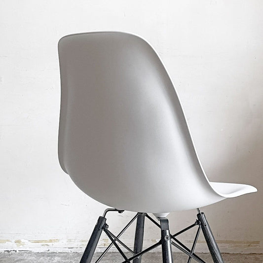 ハーマンミラー HermanMiller サイドシェルチェア ドゥエルレッグ ブラック×エボニー ポリプロピレン製 イームズ ミッドセンチュリー ■