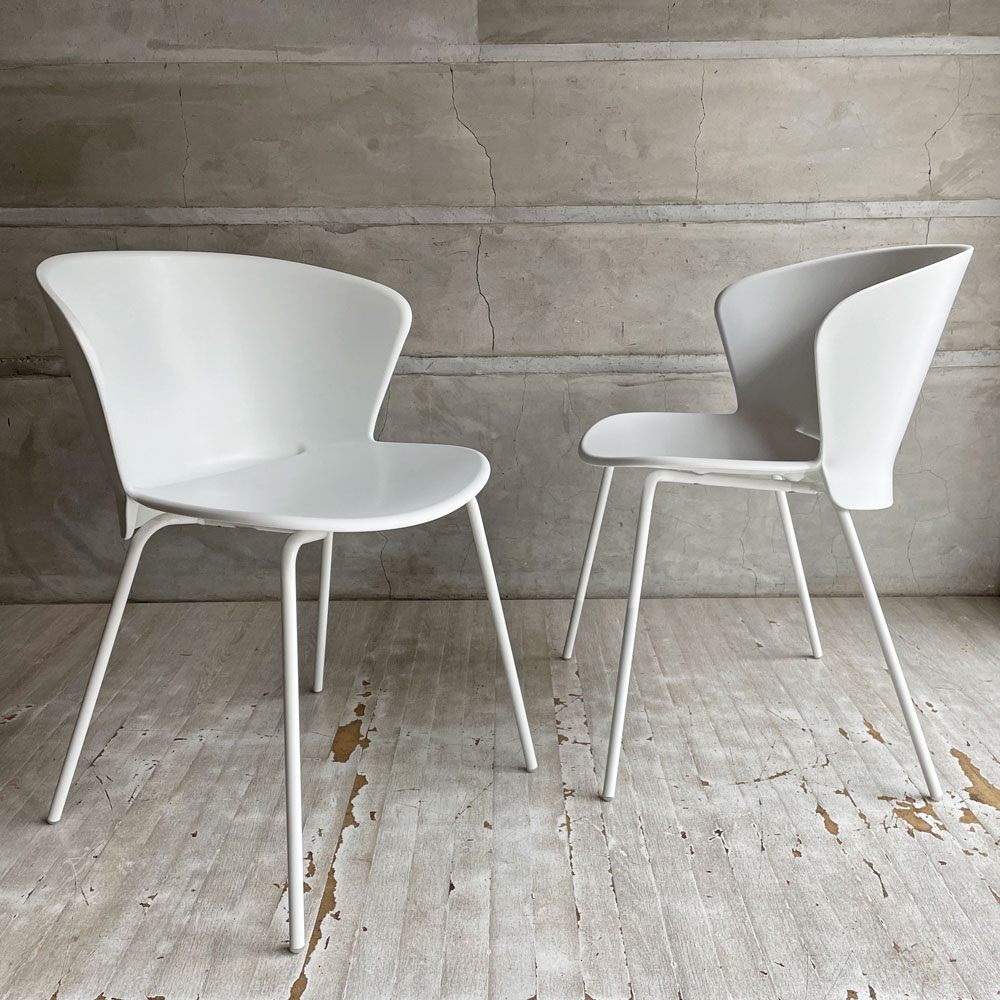 カリガリス Calligaris バイア Bahia CS/1814 ダイニングチェア スチールレッグ ポリプロピレン マットオプティックホワイト イタリア モダンデザイン ドンドリ・エ・ポッチ Dondoli e Pocci 廃番 B♪