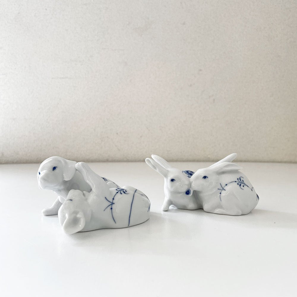 ロイヤルコペンハーゲン ROYAL COPENHAGEN ブルーパルメッテ Blue Palmette 陶製フィギュリン 仔犬 置物 デンマーク 北欧雑貨 廃番 ◎