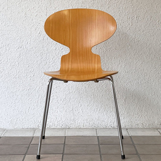フリッツハンセン Fritz Hansen アントチェア 4本脚 ナチュラルビーチ ラッカー アルネ・ヤコブセン 北欧家具 F ◇