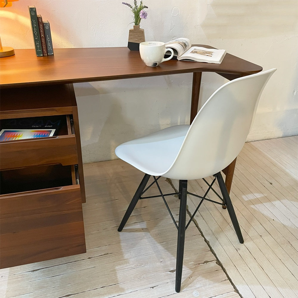 ハーマンミラー HermanMiller サイドシェルチェア ドゥエルレッグ DSW アルパイン × エボニー ブラック ポリプロピレン イームズ ミッドセンチュリー ★
