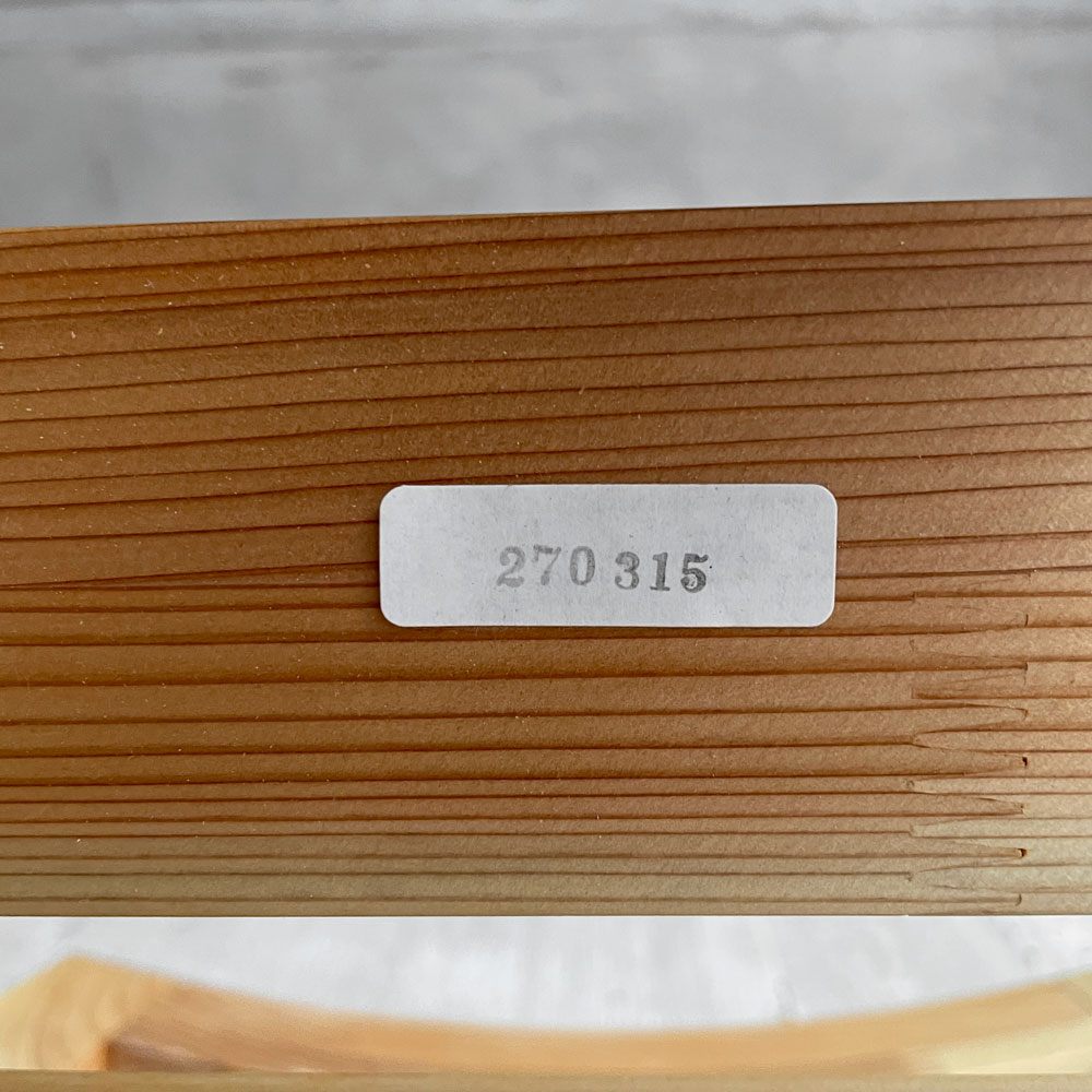 ワイスワイス WISE WISE サトヤマ03 SATOYAMA03 キッズチェア スモールチェア 杉無垢集成材 定価¥26,250- B ♪