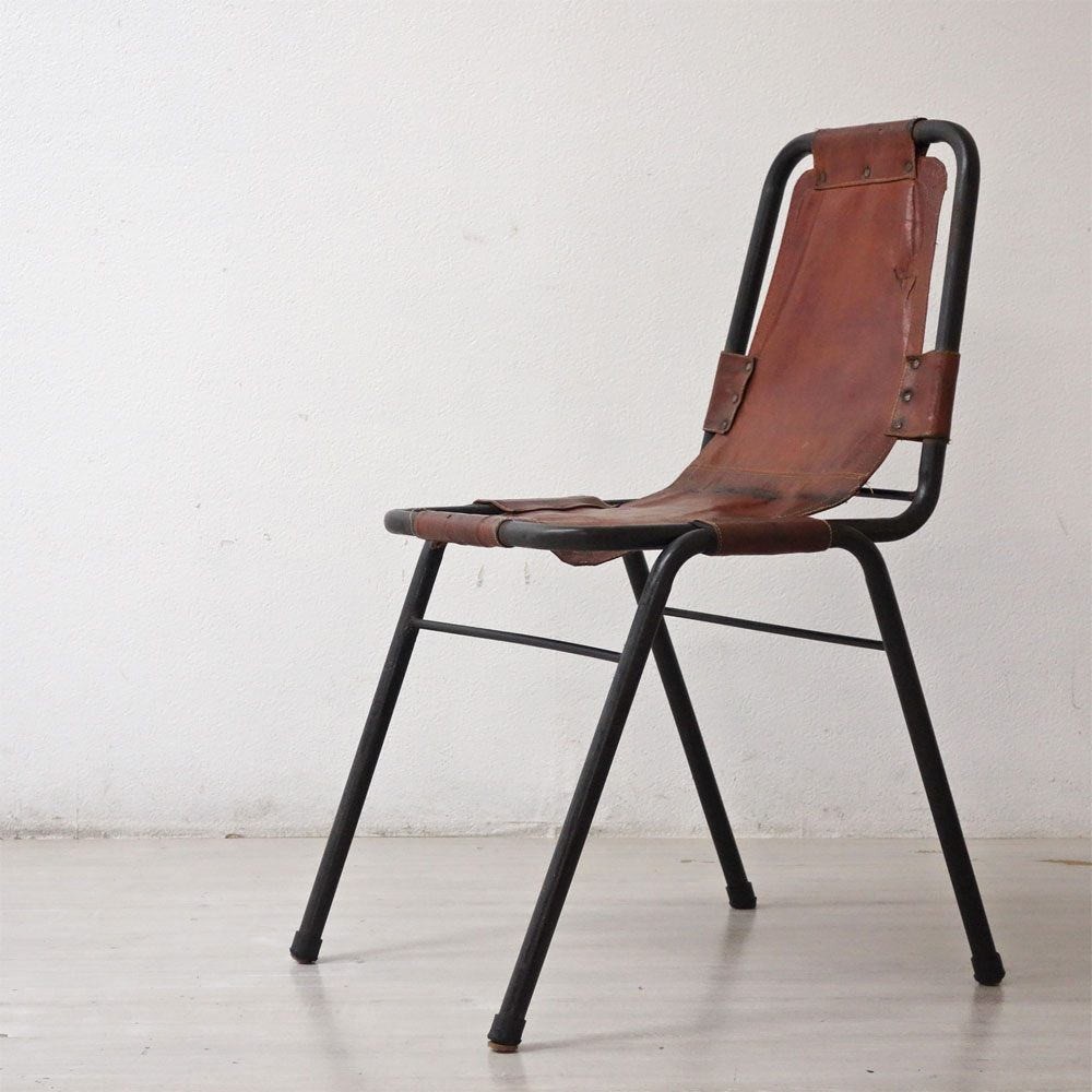 ダル・ヴェラ Dal Vera レザルクチェア Les Arcs Chair ダイニングチェア スタッキングチェア レザー スチール シャル –  TOKYO RECYCLE imption