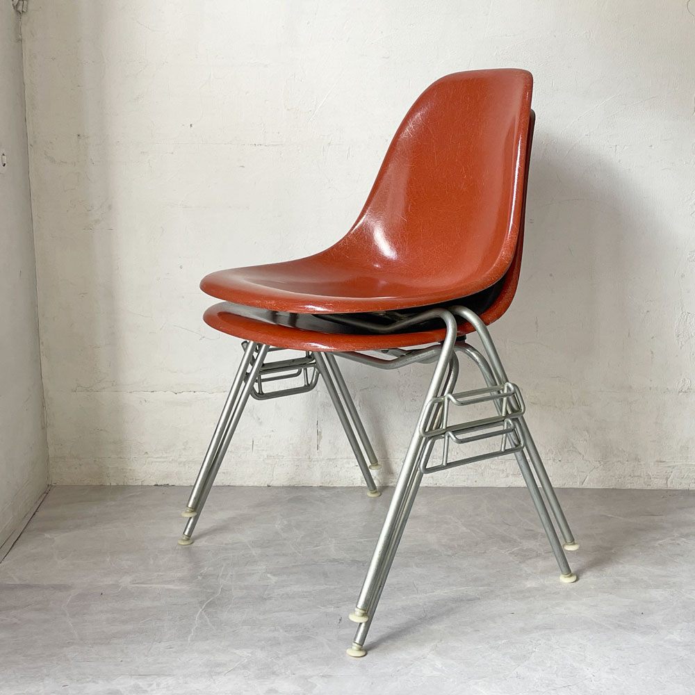 ハーマンミラー Herman Miller サイドシェルチェア セカンド 2nd FRP テラコッタ スタッキングベース イームズ ビンテージ A ★