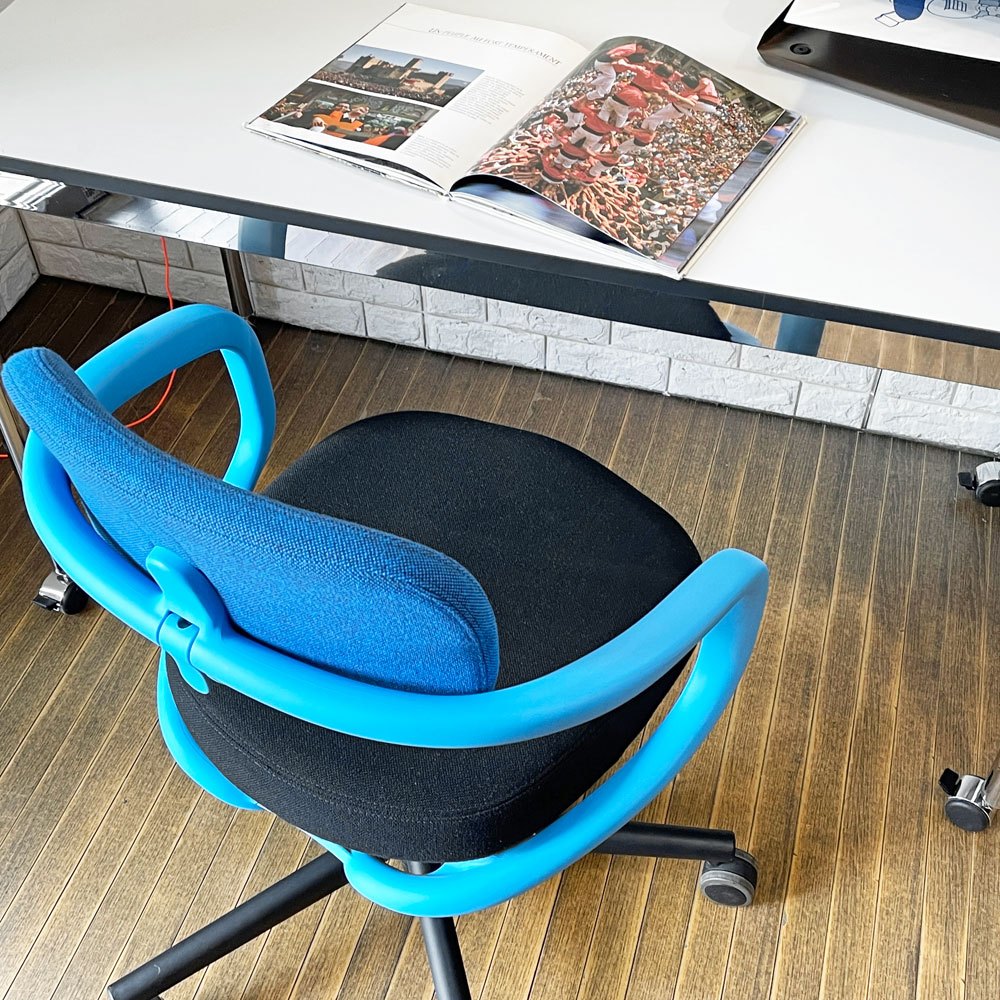 ヴィトラ Vitra オールスター Allstar オフィスチェア デスクチェア ブルー×ブラック コンスタンチン・グルチッチ 定価¥163,900- ◎