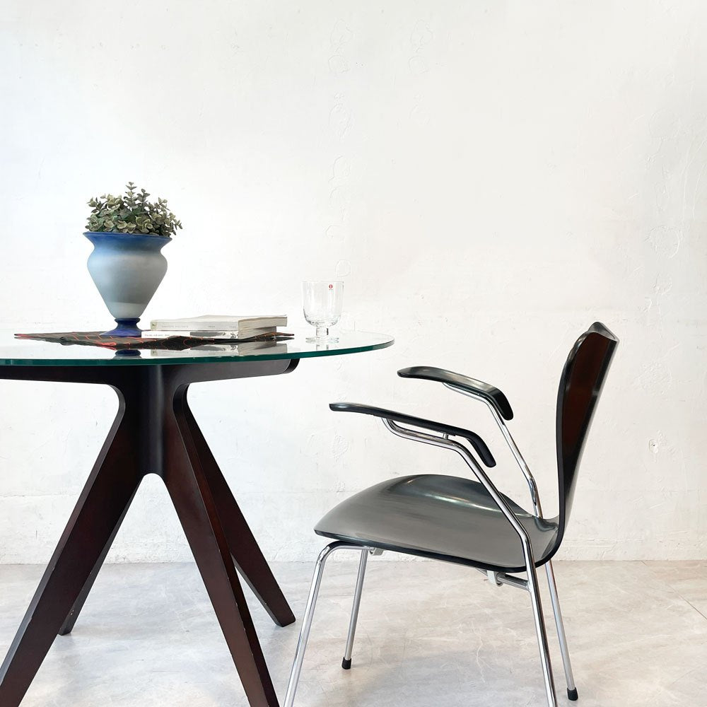 フリッツハンセン Fritz Hansen 3207 セブンチェア アームチェア ラッカー ブラック フル塗装品 アルネ ヤコブセン 北欧家具 参考価格¥146,080 - ★