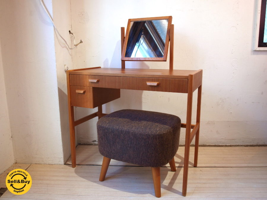 ヴィンテージ家具　スウェーデン産　ドレッサー　vintage dresser