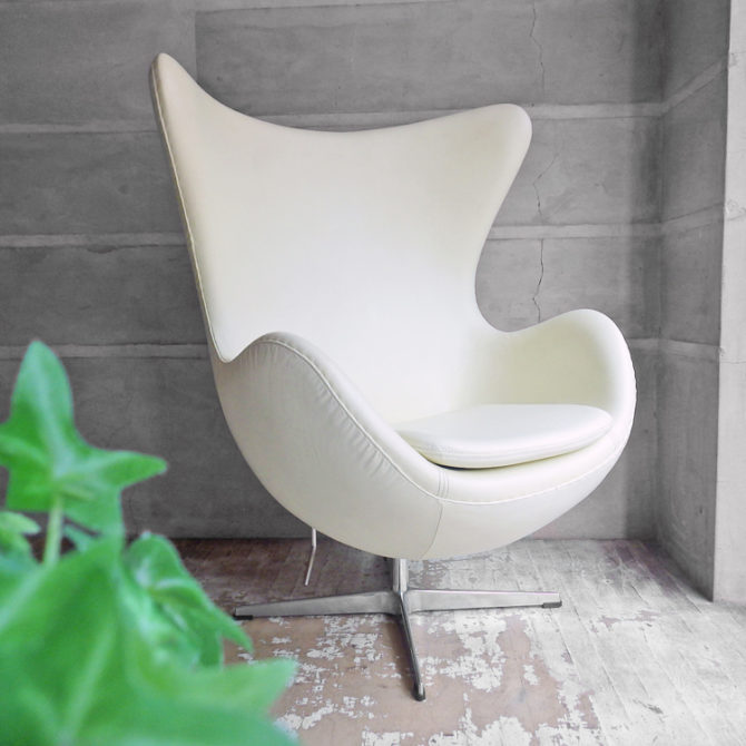 アルネ・ヤコブセン Arne Jacobsen エッグチェア Egg chair リ 