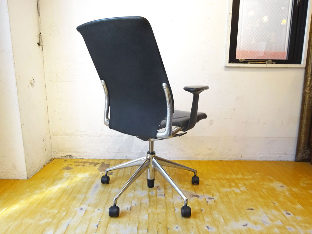 お取り寄せ】【お取り寄せ】vitra Meda Chair メダチェア 革(ブラック