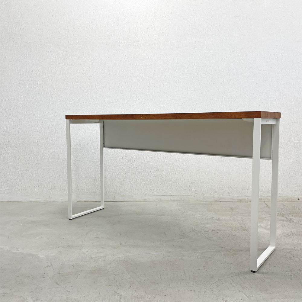 【登戸BASE店】オカムラ okamura アルトピアッツァ Alt Piazza ミーティングテーブル ハイテーブル 片面カウンター パイン材天板 参考価格￥152,790- 買取させていただきました。