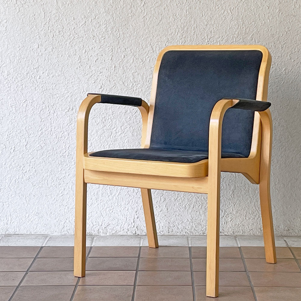  【用賀店】アルテック artek E45 アームチェア アルヴァ・アアルト Alvar Aalto バーチ スエード調ファブリック ラメラ曲木 ビンテージ 北欧家具 フィンランド 買取させていただきました。