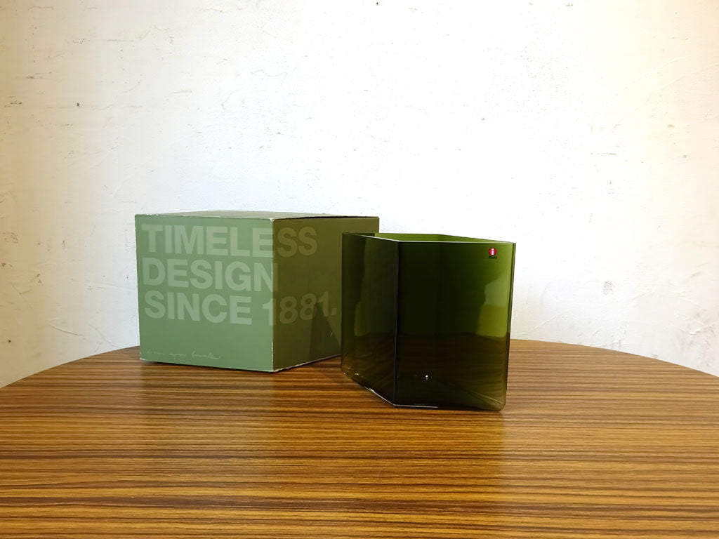 イッタラ iittala ルーツ RUUTU ベース モスグリーン 205×180mm ガラス ロナン＆エルワン・ブルレック 中古品 買い取りしました。
