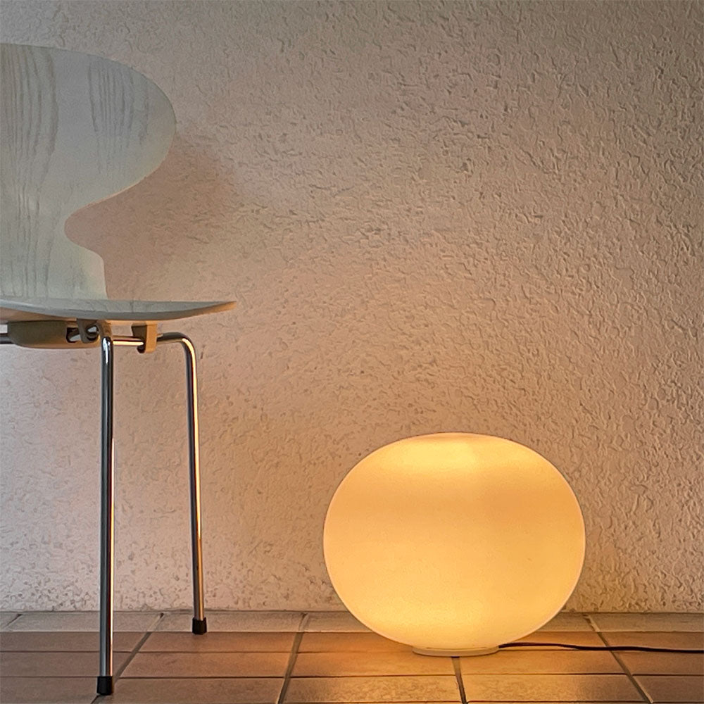  【用賀店】FLOS フロス GLO-BALL グローボール BASIC1 フロアライト テーブルスタンド S2731 ジャスパー・モリソン モダンデザイン スーパーノーマル イタリア ヤマギワ取扱い 買取させていただきました。