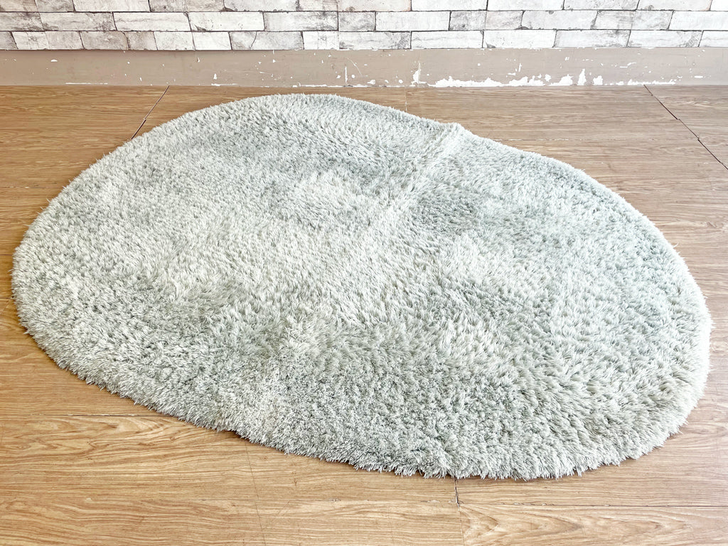 モモナチュラル MOMO Natural デフォーム Deform オーダーラグ 変形ラグ アクリル100％ 160×130cm ライトブルー系 中古品 買い取りしました。