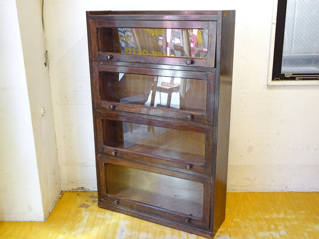 ジャパンビンテージ Japan Vintage アップスライド ガラスキャビネット 4段 楢材 英国スタイル アンティーク 下北沢店 中古品 買い取りしました。