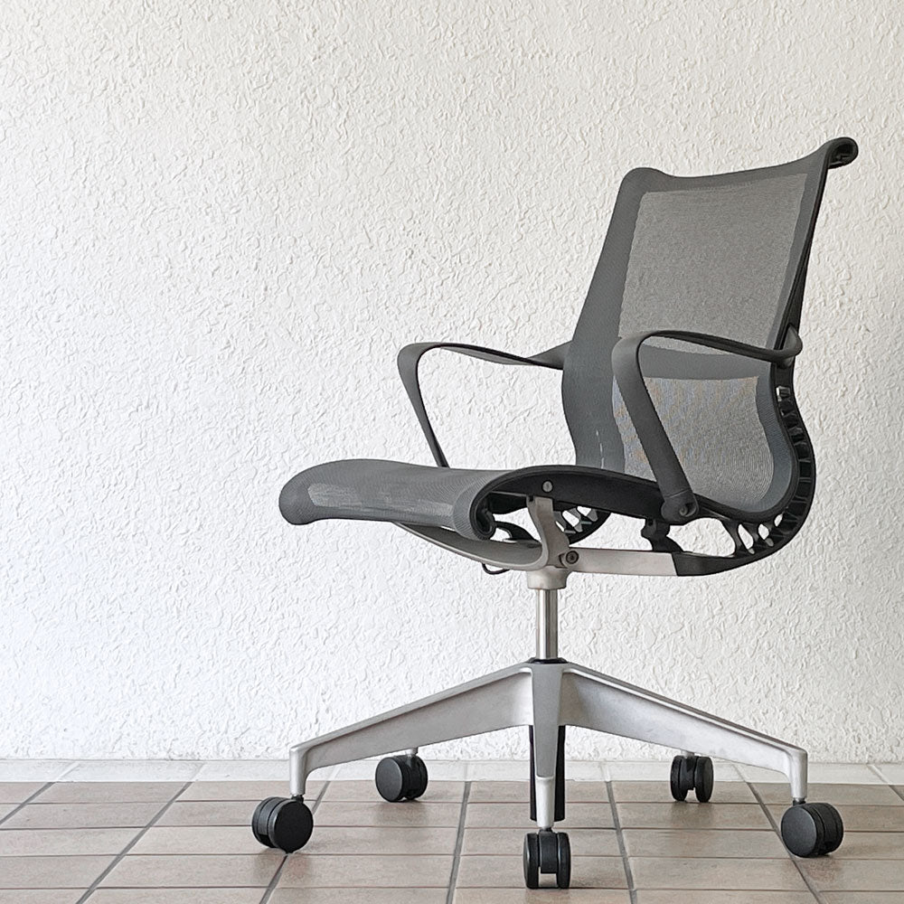  【用賀店】ハーマンミラー Herman Miller セトゥー Setu デスクチェア マルチパーパスチェア オフィスチェア タスクチェア 5本脚 スタジオ7.5 買取させていただきました。