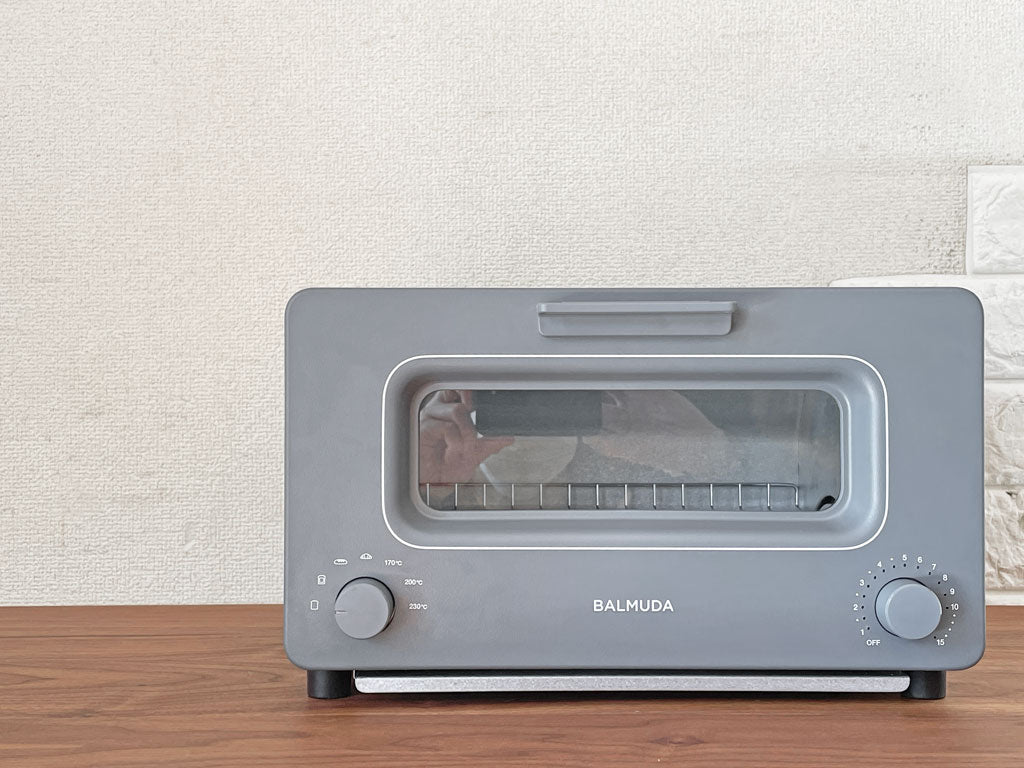 バルミューダ BALMUDA ザ・トースター The Toaster スチームトースター K01E-GW グレー 限定カラー 2017年製 デザイン家電 定価￥29,700- 中古品  買い取りしました。